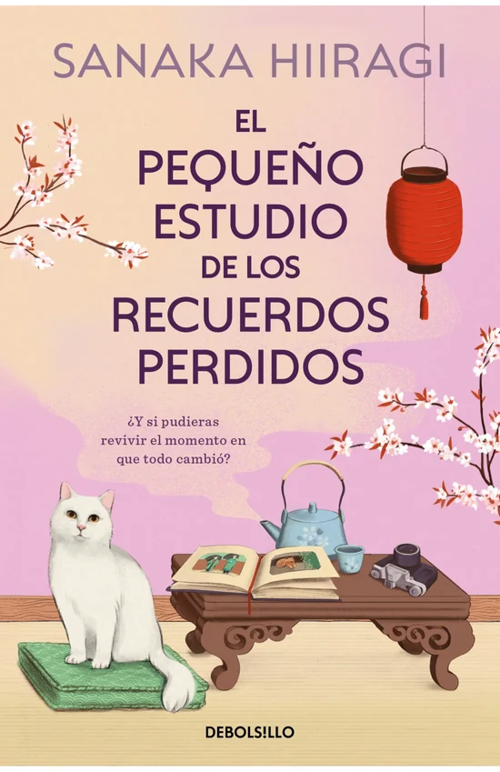Portada de «El pequeño estudio de los recuerdos perdidos», de Sanaka Hiiragi